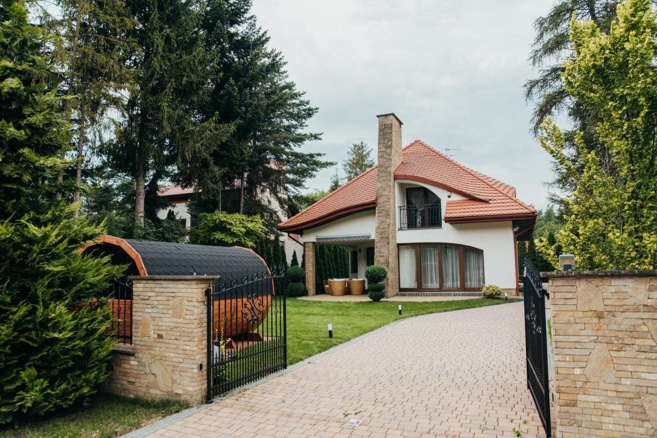 Zarabie Residence Myslenice Bagian luar foto