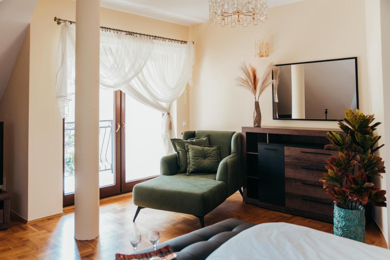 Zarabie Residence Myslenice Bagian luar foto