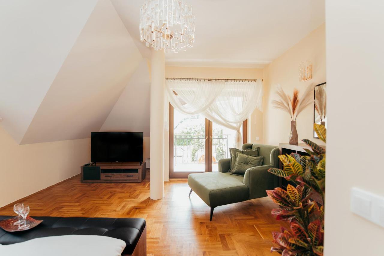 Zarabie Residence Myslenice Bagian luar foto